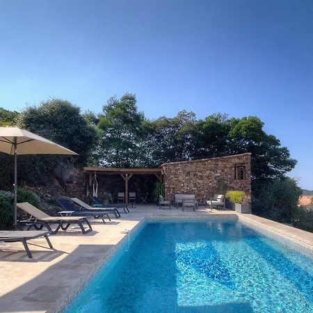 Panzió Au Pied Des Oliviers