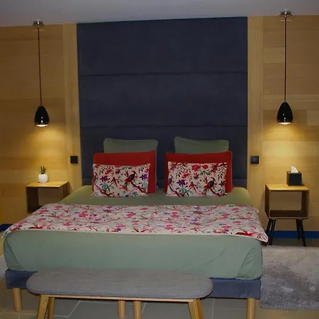 فندق مبيت وإفطار Au Pied Des Oliviers