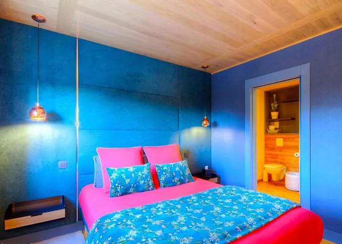Au Pied Des Oliviers فندق مبيت وإفطار 3*